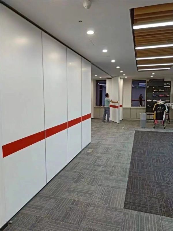 濰坊酒店活動(dòng)隔斷墻飯店包廂，移動(dòng)折疊推拉隔斷